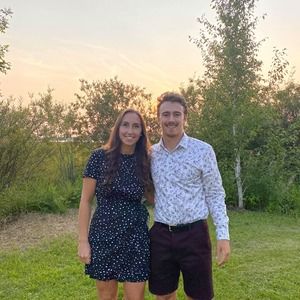 Meet your Posher, Steph